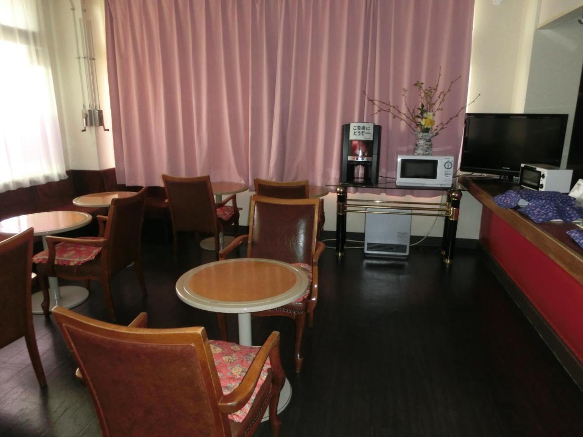 Biz Hotel Shiojiri Ekimae Esterno foto