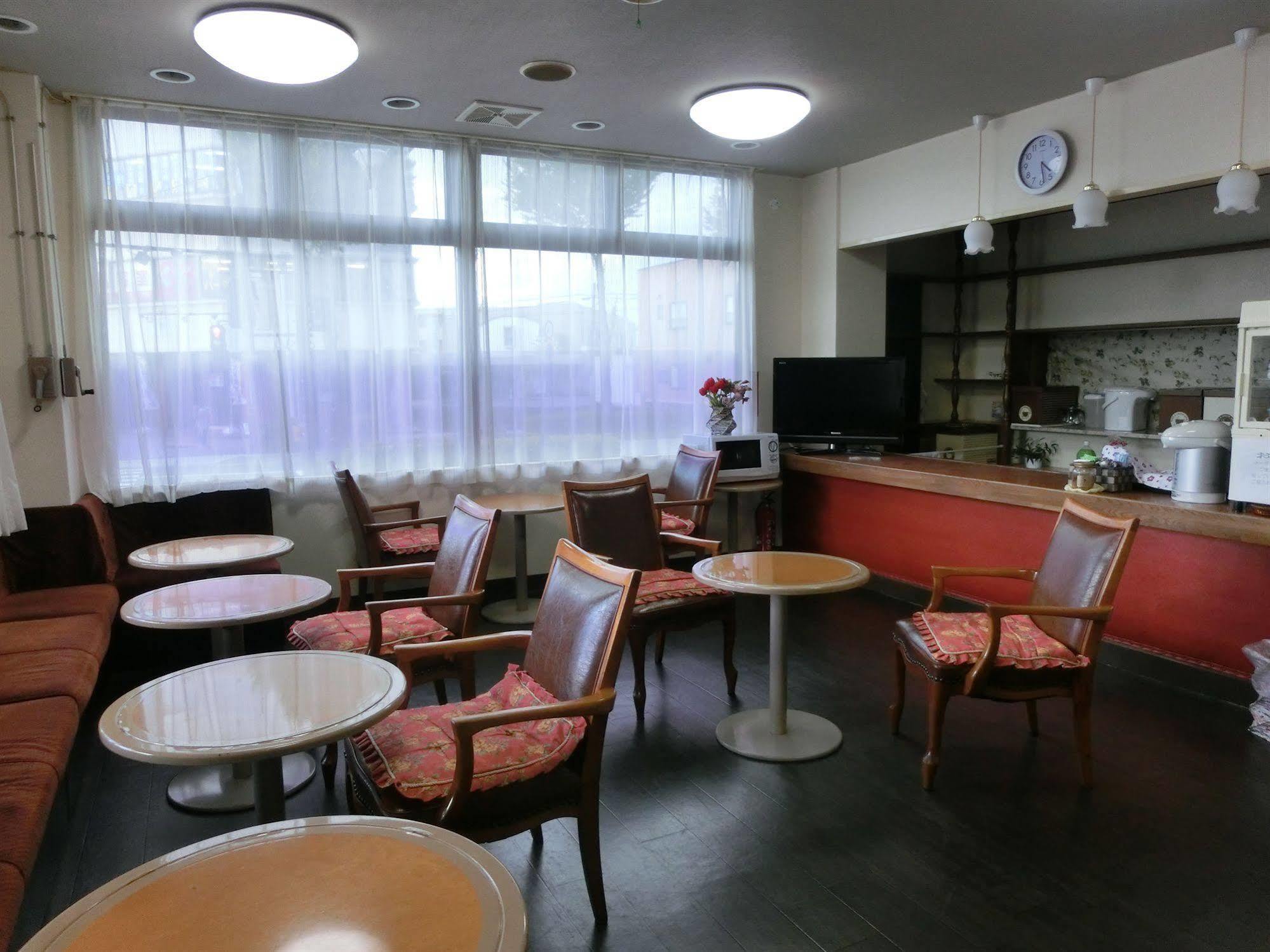 Biz Hotel Shiojiri Ekimae Esterno foto